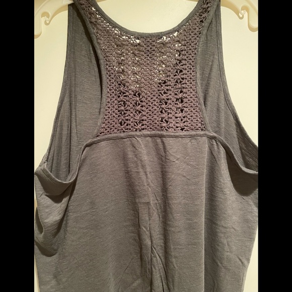 GAP Racerback Tank - Picture 2 of 3